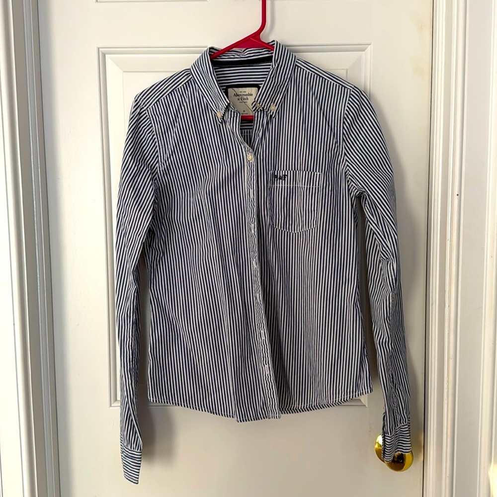 Abercrombie & Fitch ladies blouse